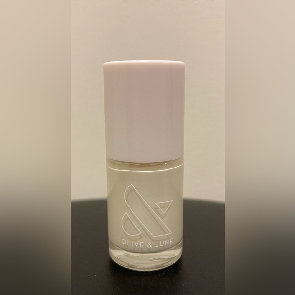Olive & June - Long Lasting - Bunny Slope